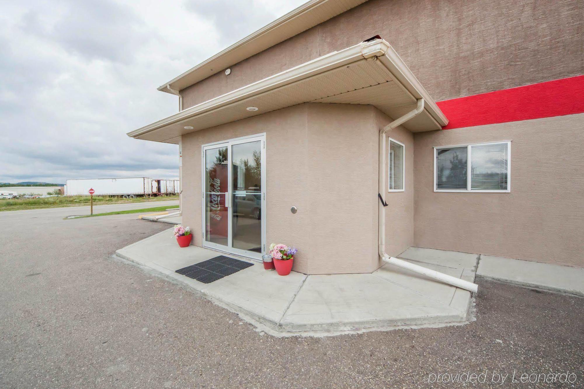 Econo Lodge Inn & Suites Innisfail Buitenkant foto