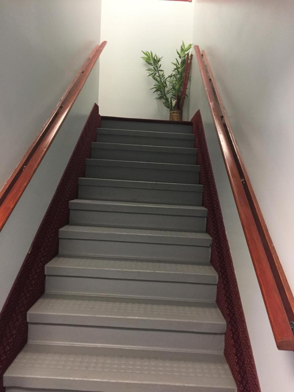 Econo Lodge Inn & Suites Innisfail Buitenkant foto